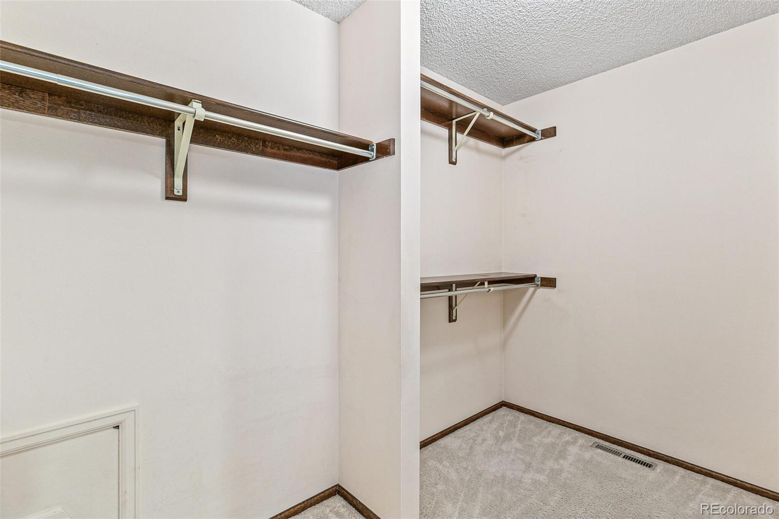 1331 E Nichols Avenue