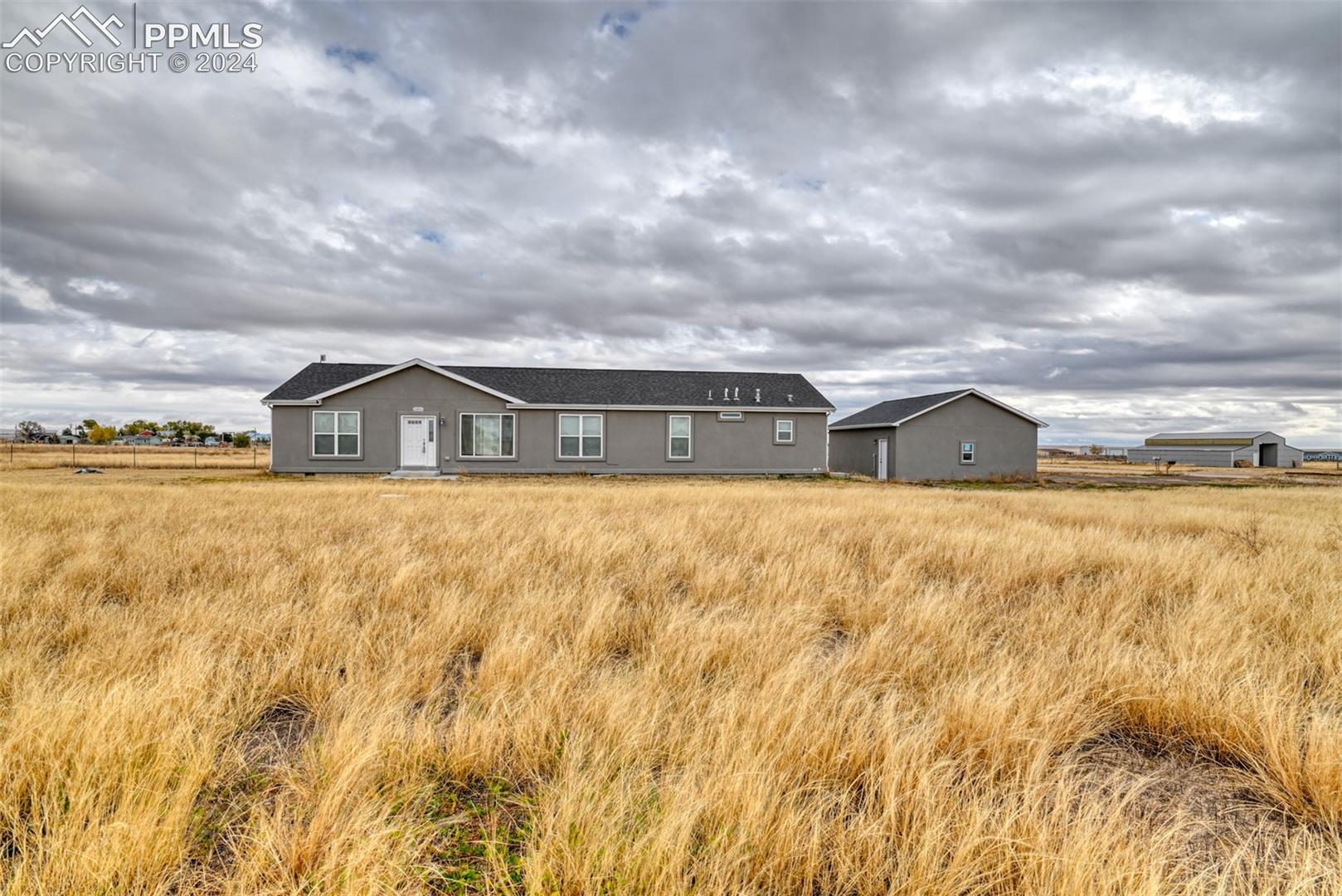 23850 Texas Longhorn Trail