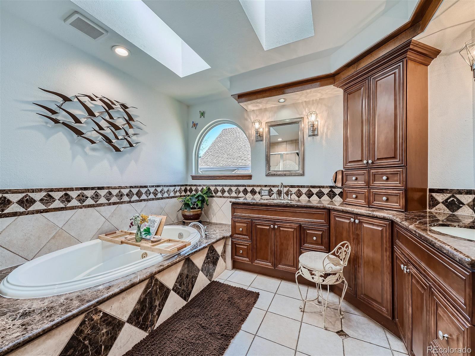 16273 E Belleview Drive