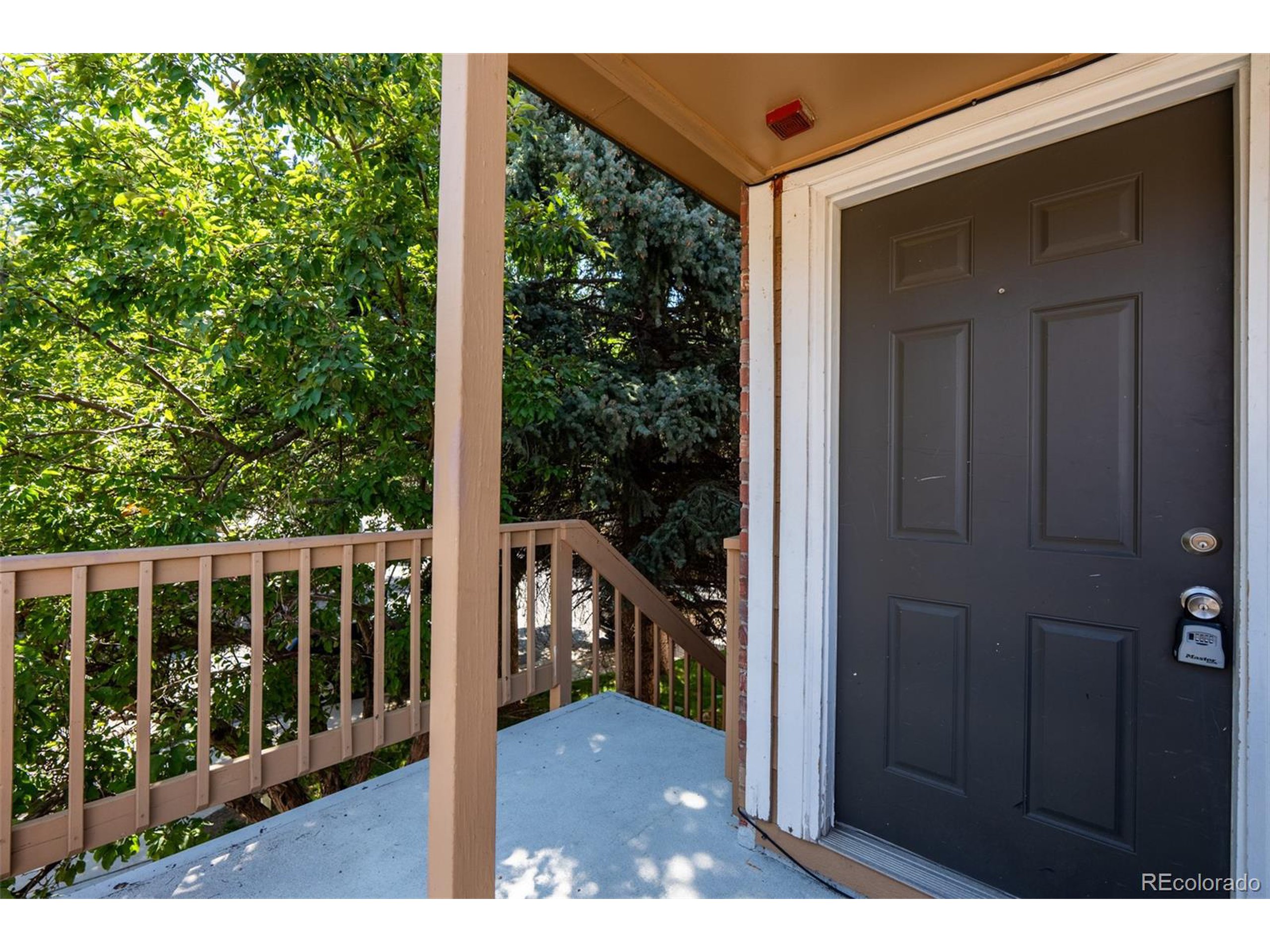 4943 S Carson St 207