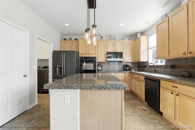 3855 Deer Valley Drive