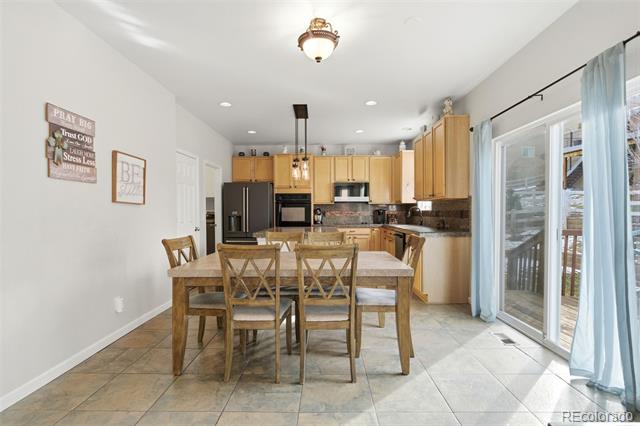 3855 Deer Valley Drive