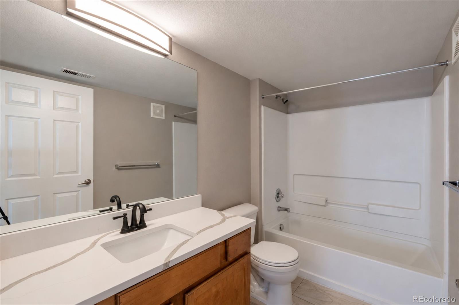 1604 Granby Way Unit: 201
