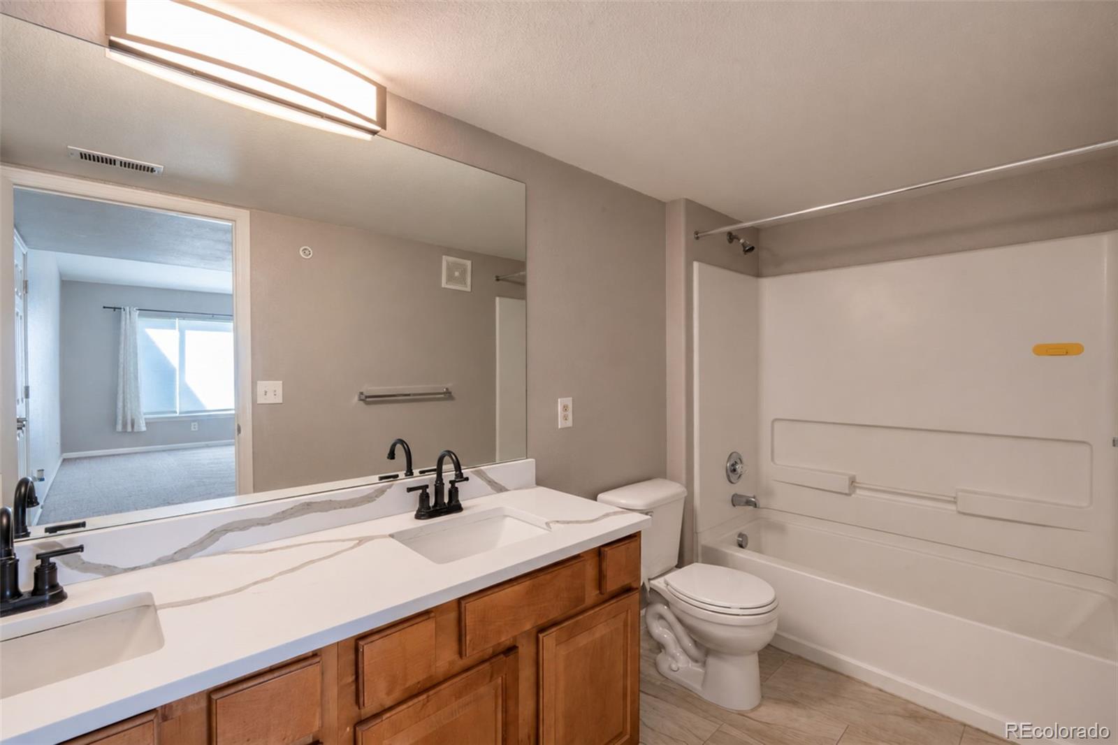 1604 Granby Way Unit: 201