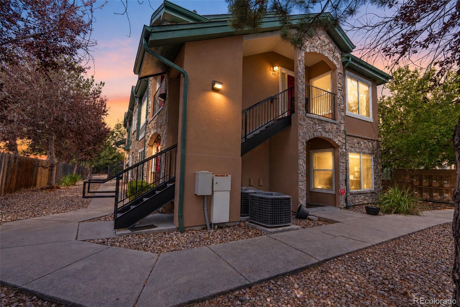 1604 Granby Way Unit: 201