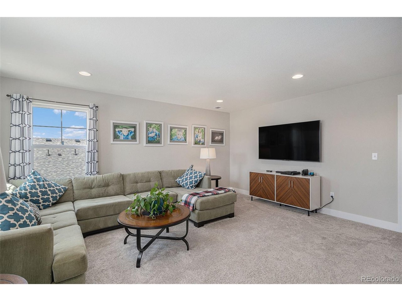 21789 E Tufts Dr