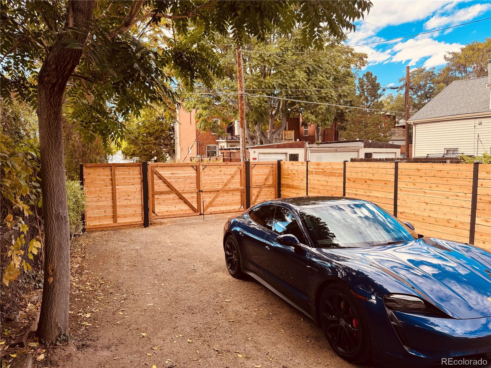 1111 N Corona Street