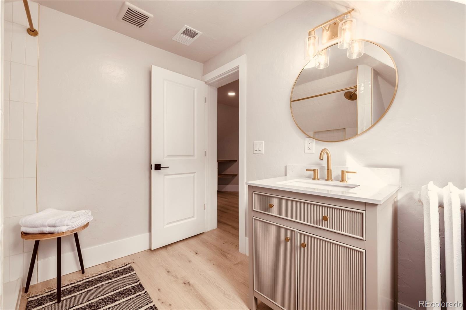 1111 N Corona Street