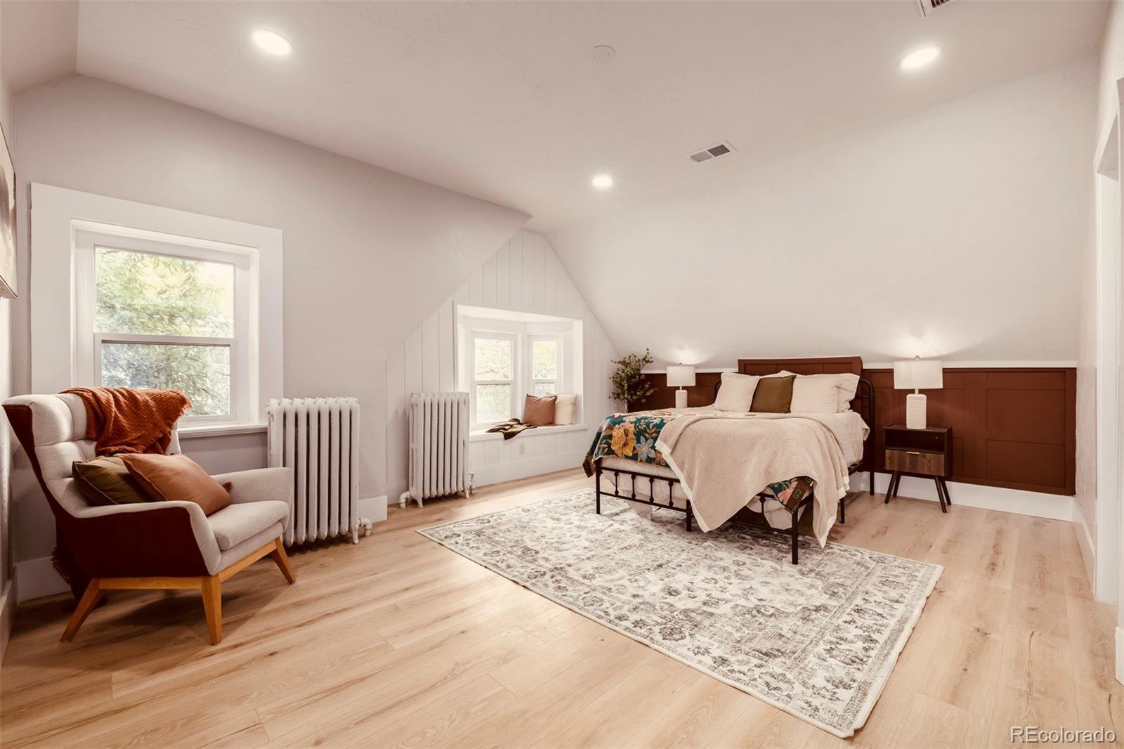 1111 N Corona Street