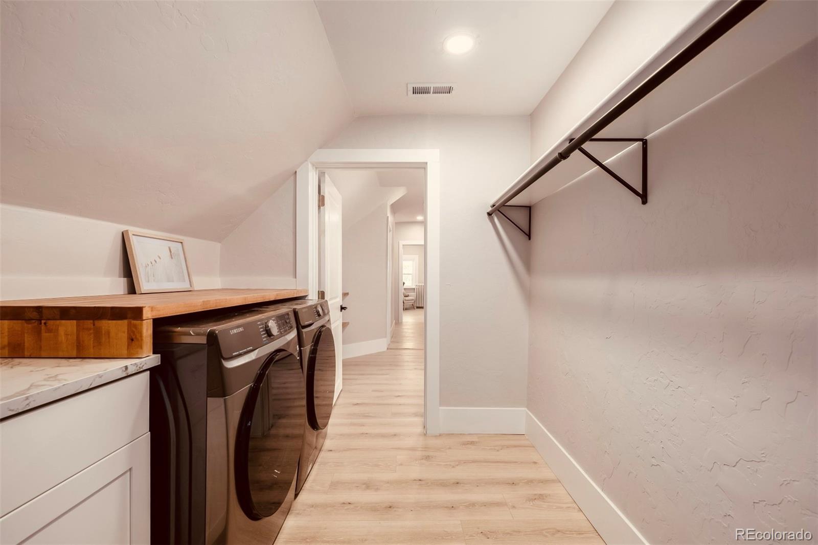 1111 N Corona Street