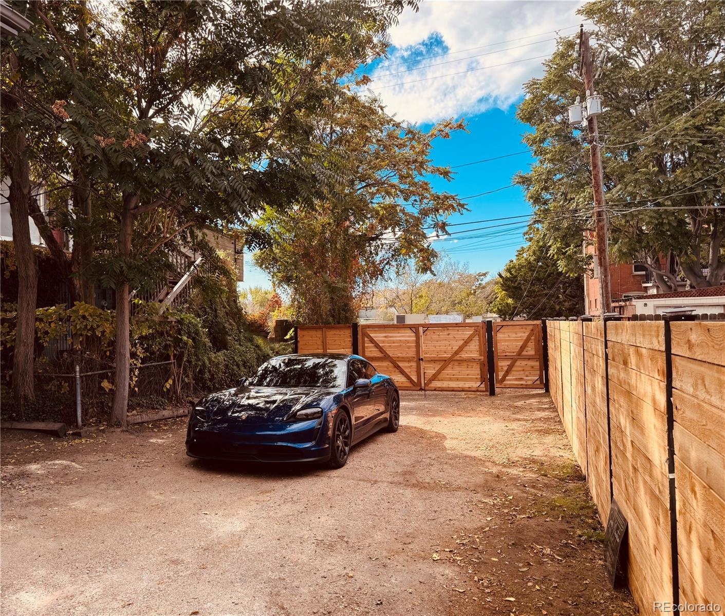 1111 N Corona Street