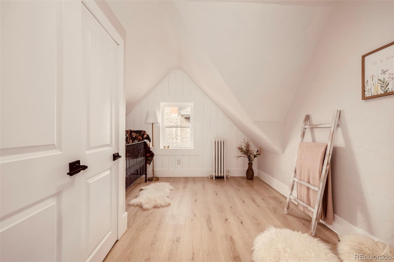 1111 N Corona Street