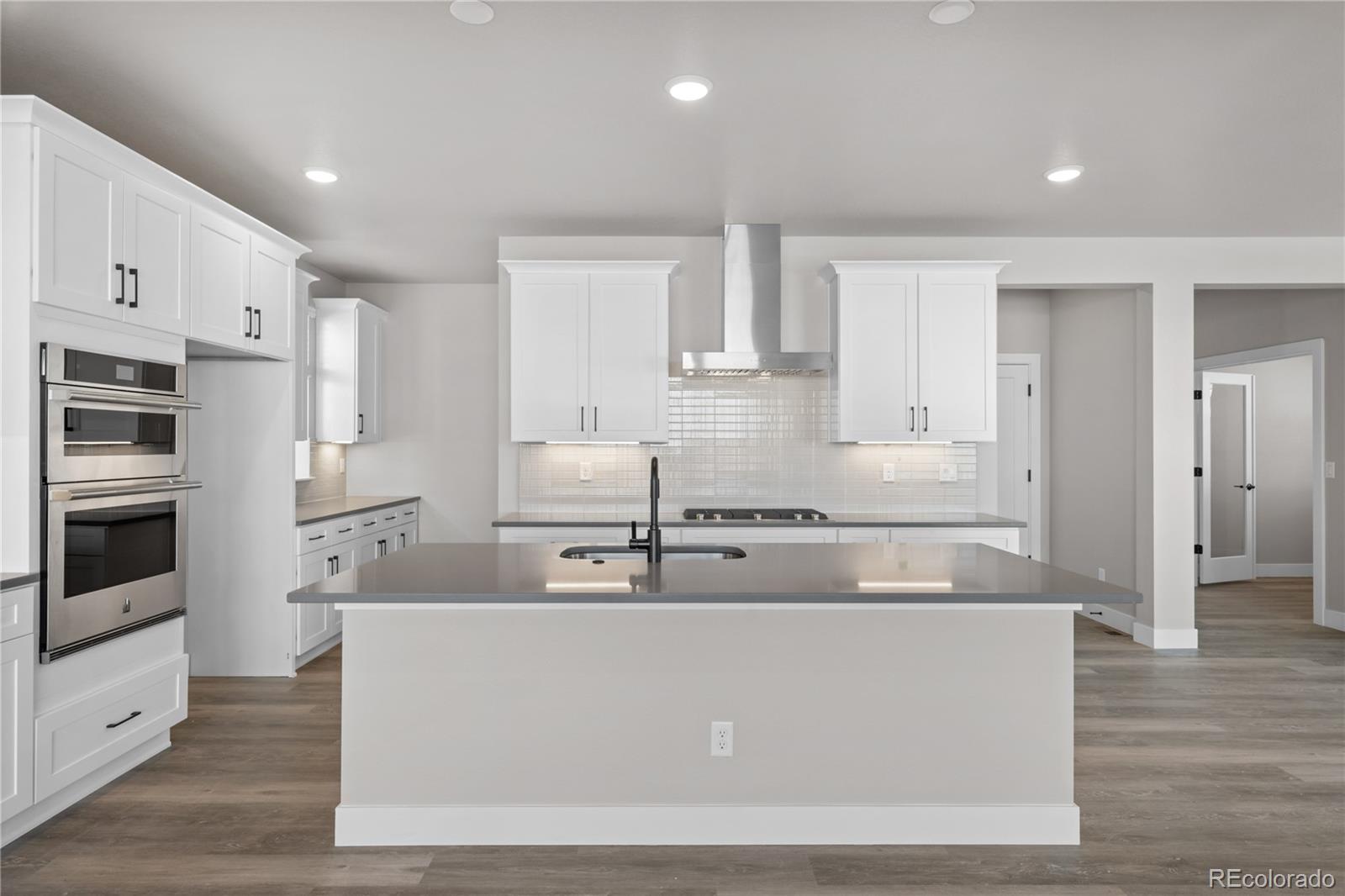 8894 Whiteclover Street