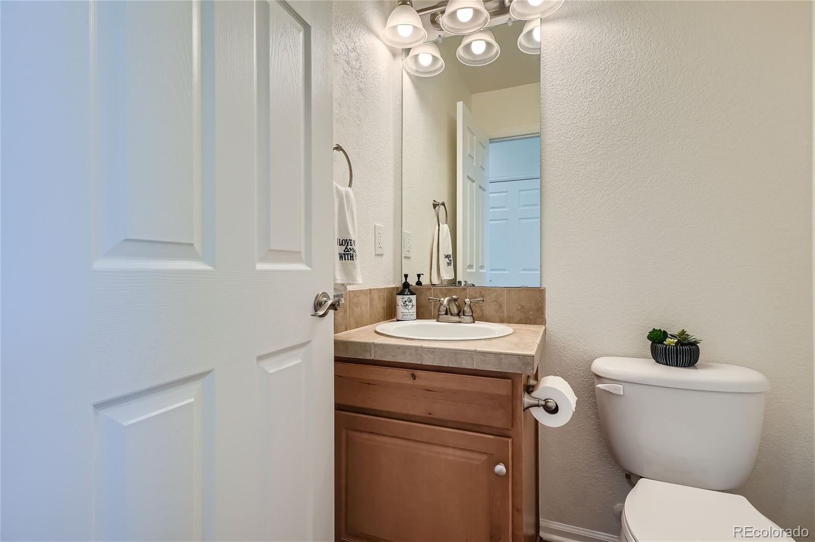 16427 E Jackalope Drive