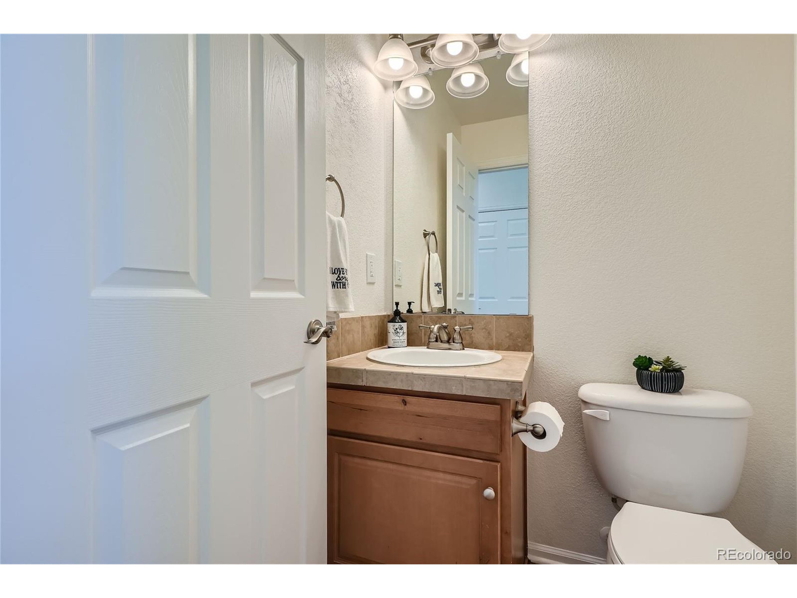 16427 E Jackalope Dr