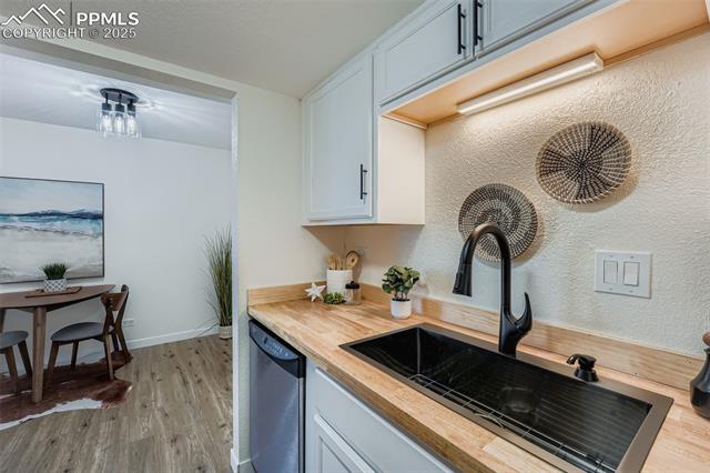 9230 E Girard Avenue 7