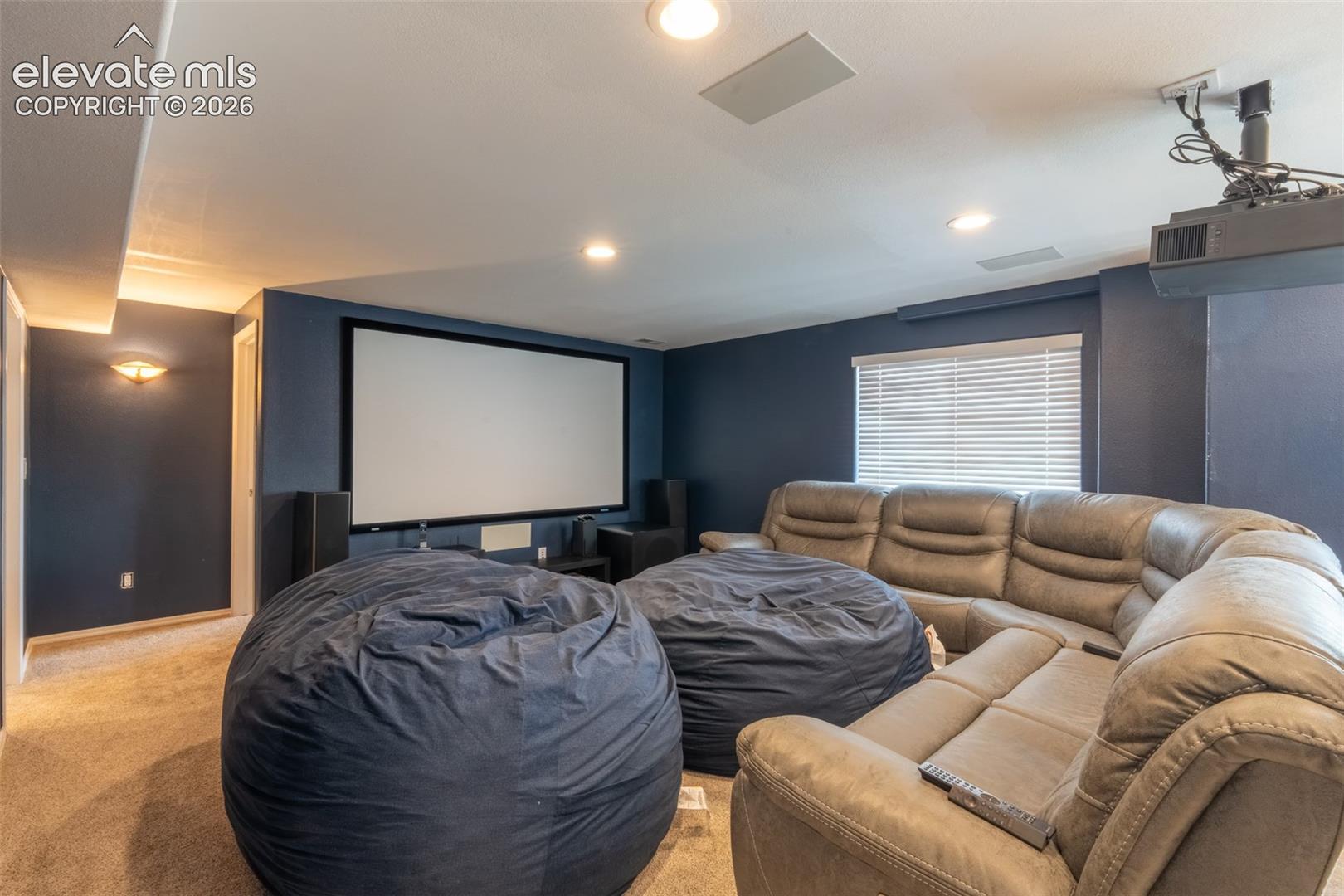 389 Oxbow Drive