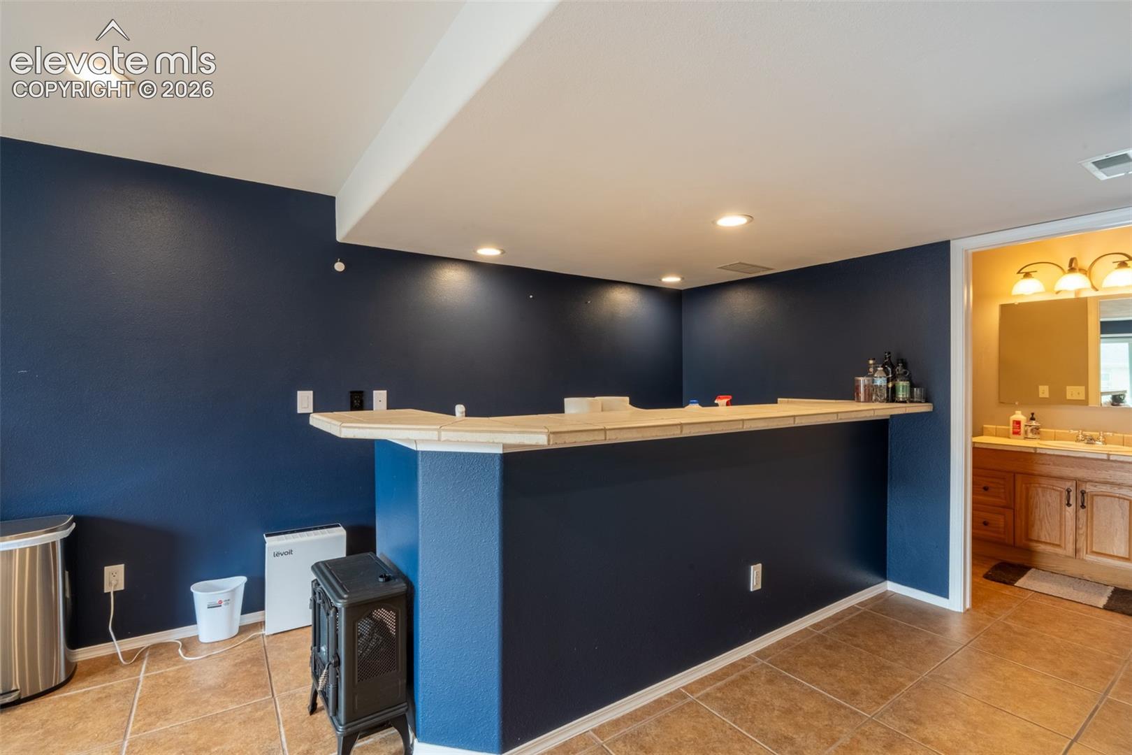 389 Oxbow Drive