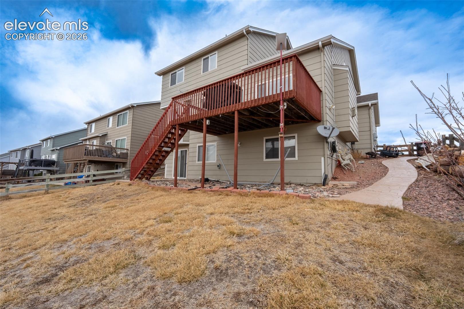 389 Oxbow Drive