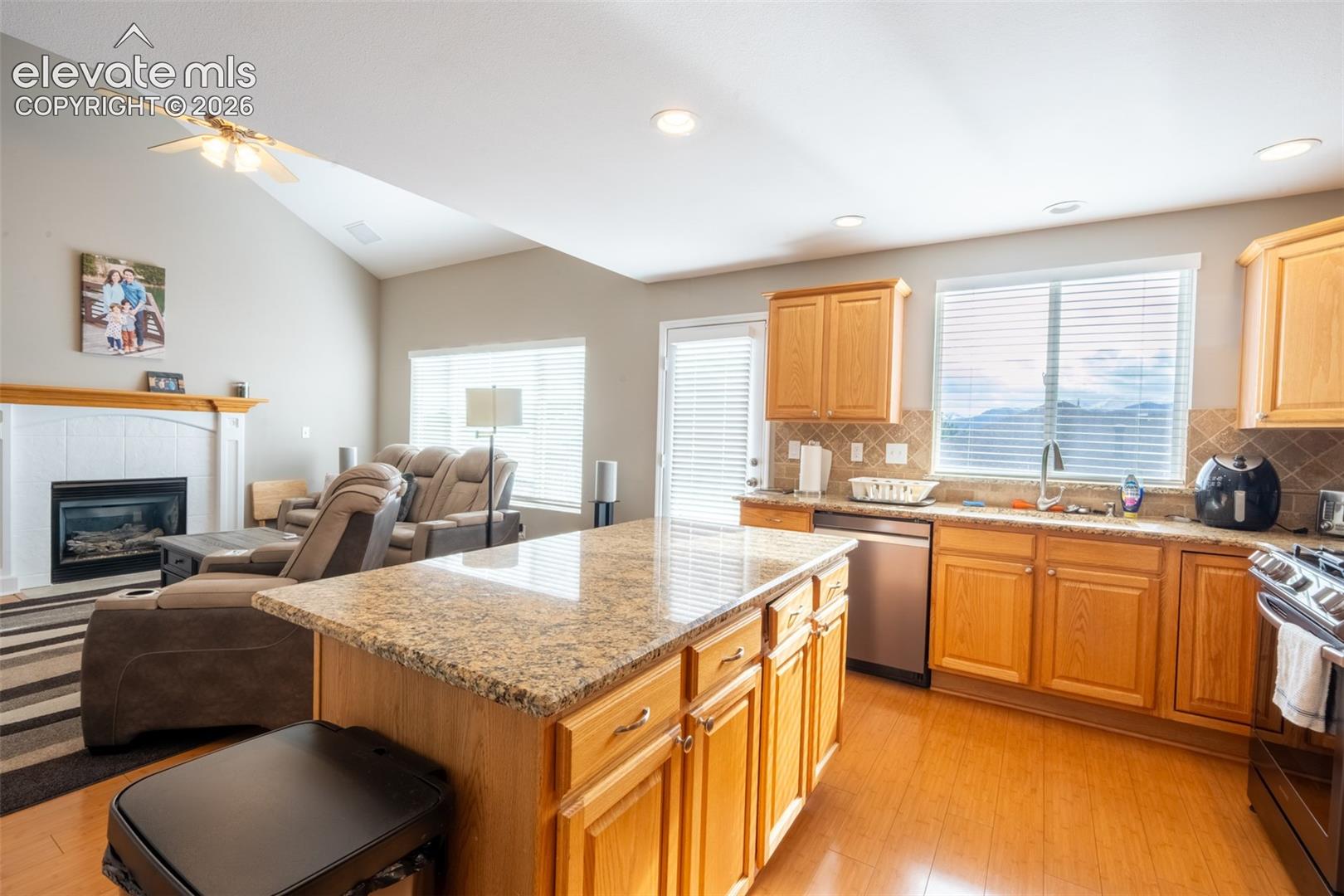 389 Oxbow Drive