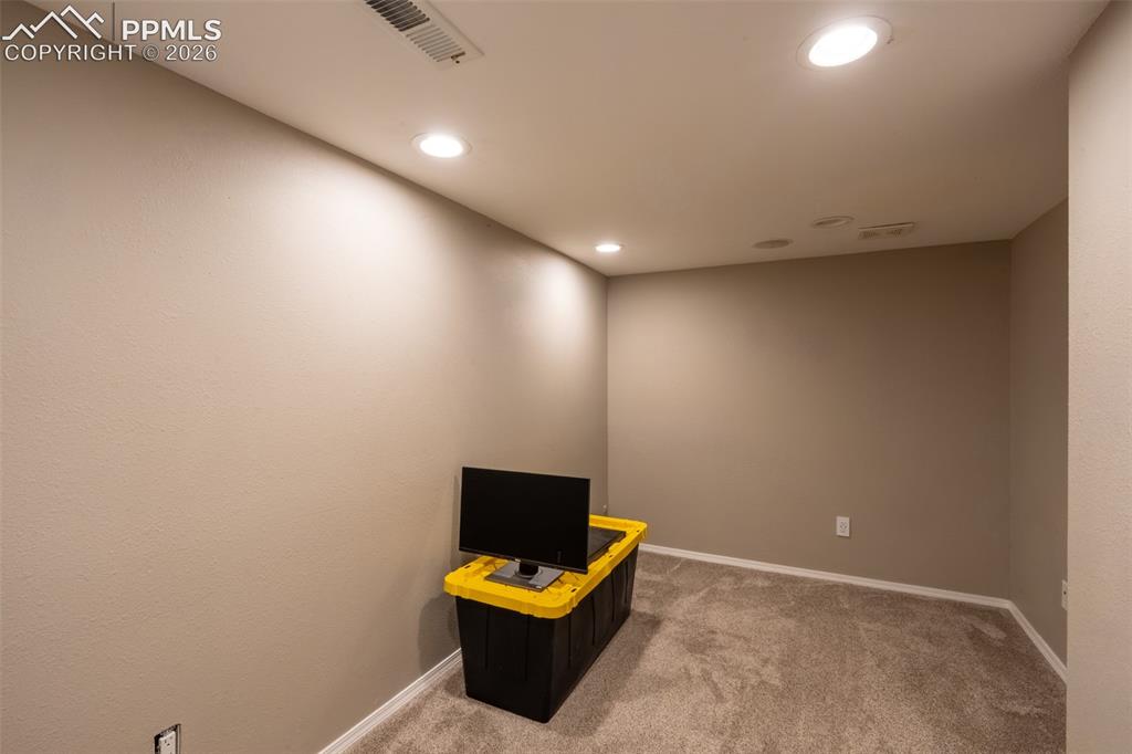 389 Oxbow Drive