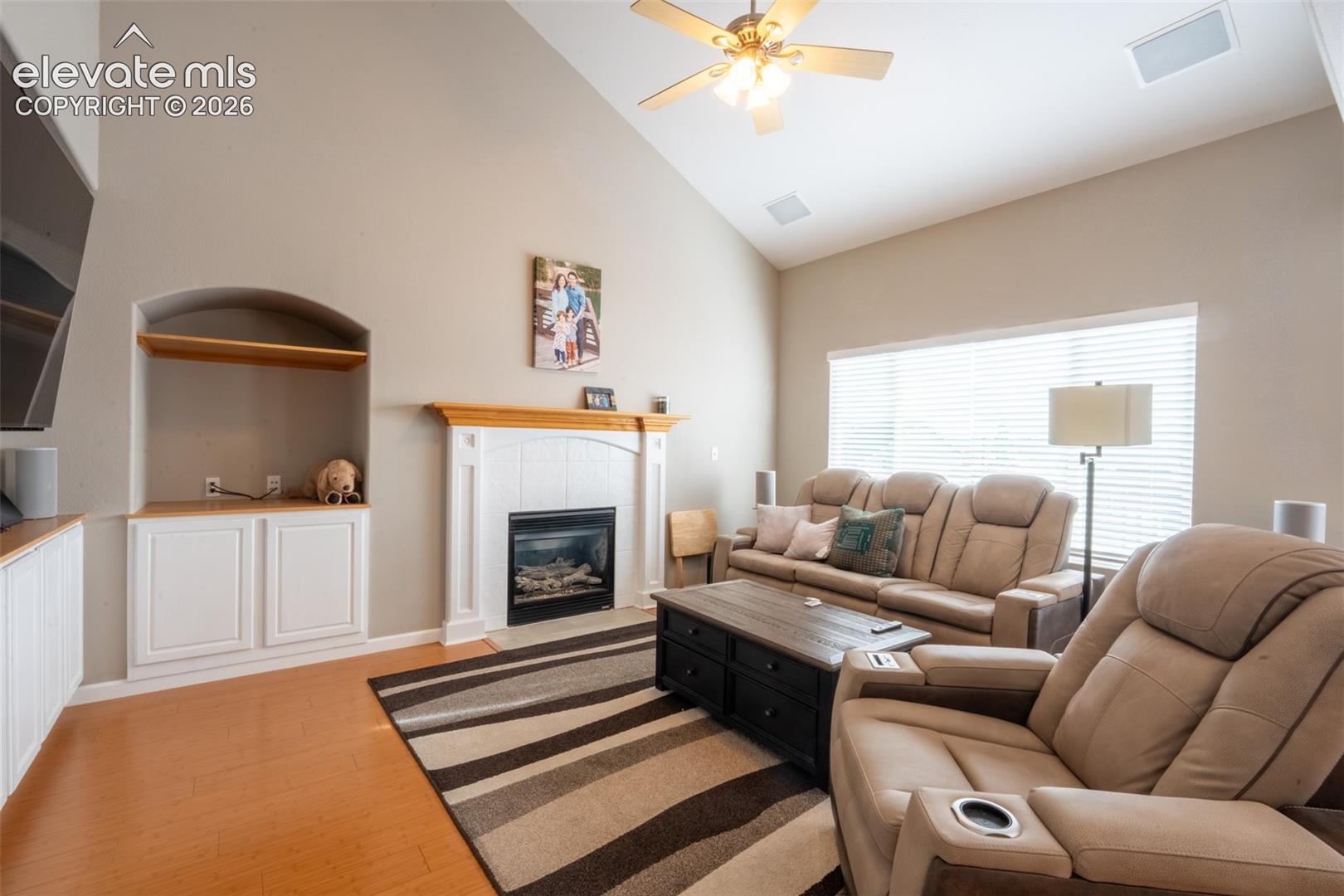 389 Oxbow Drive