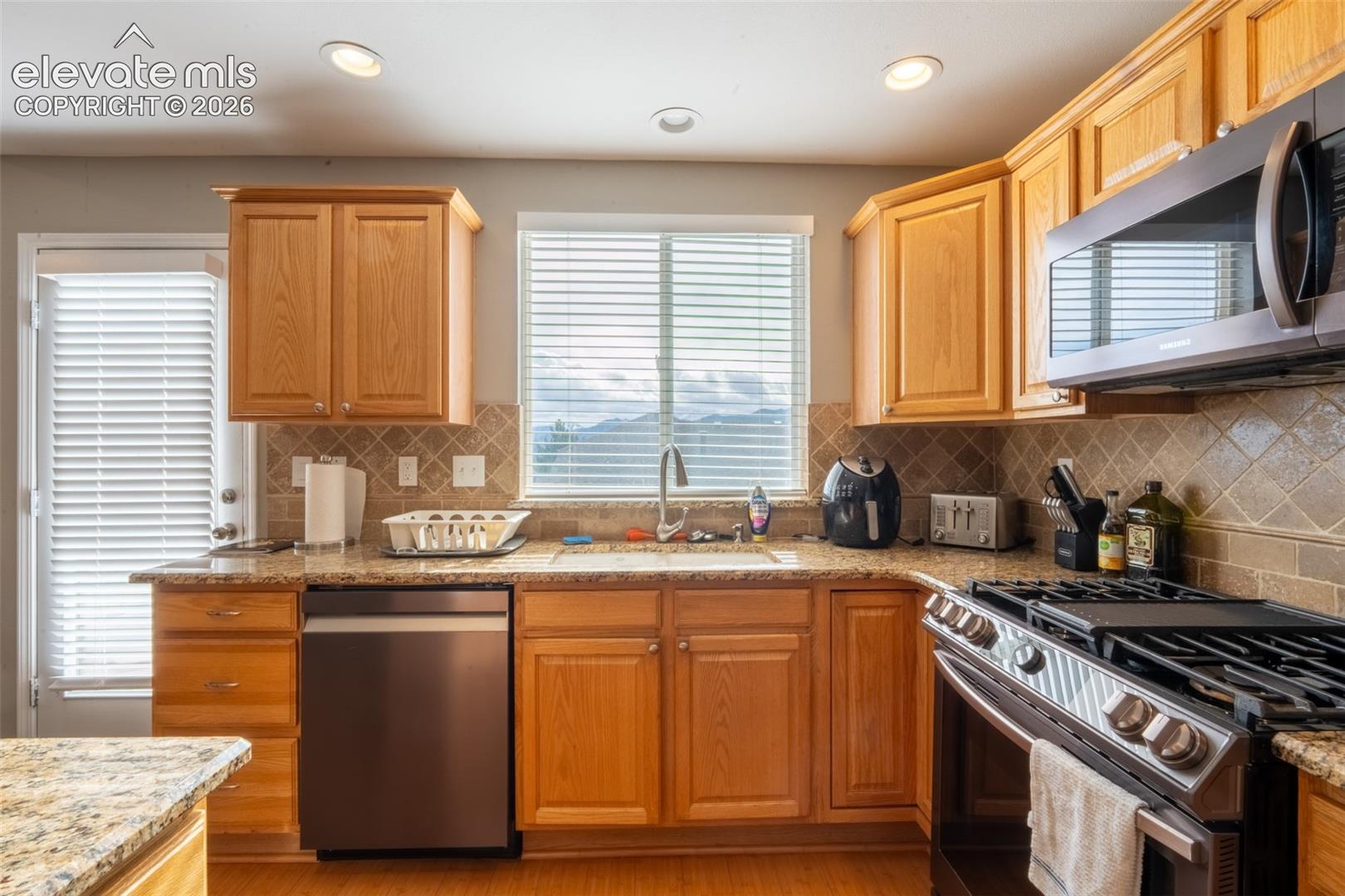 389 Oxbow Drive