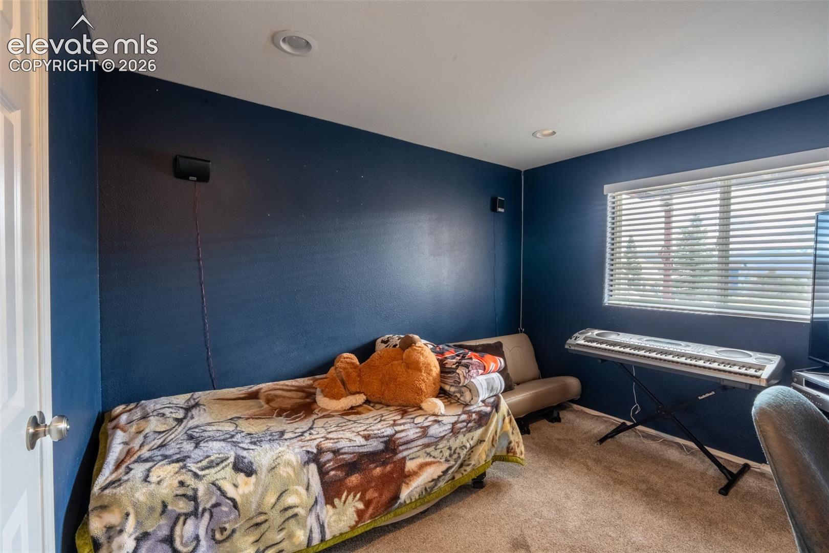389 Oxbow Drive