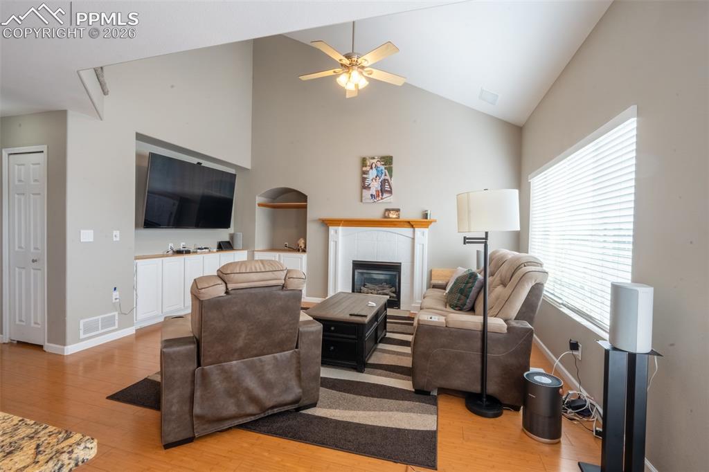 389 Oxbow Drive