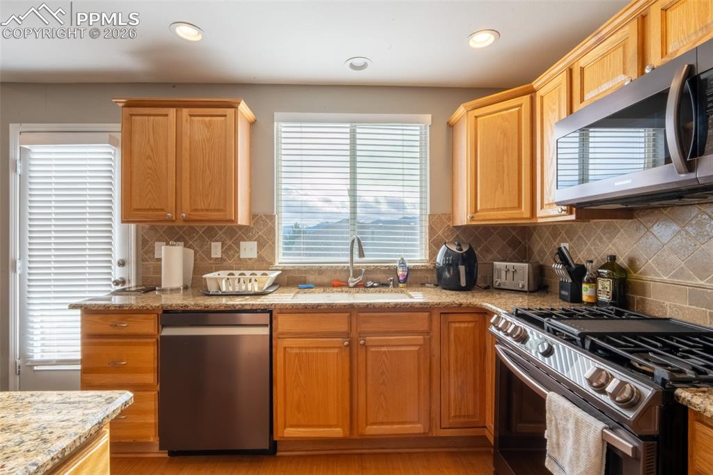 389 Oxbow Drive