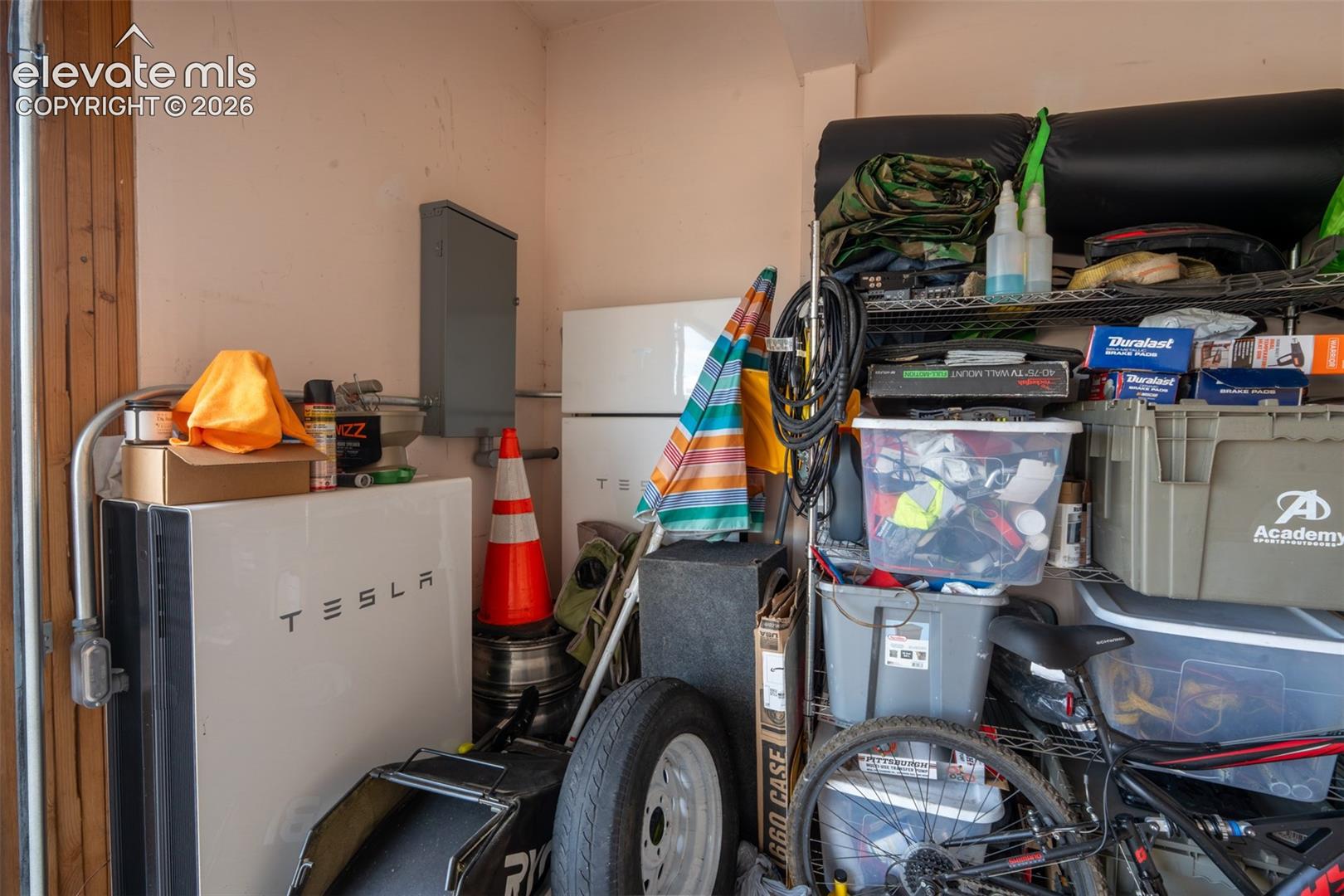 389 Oxbow Drive