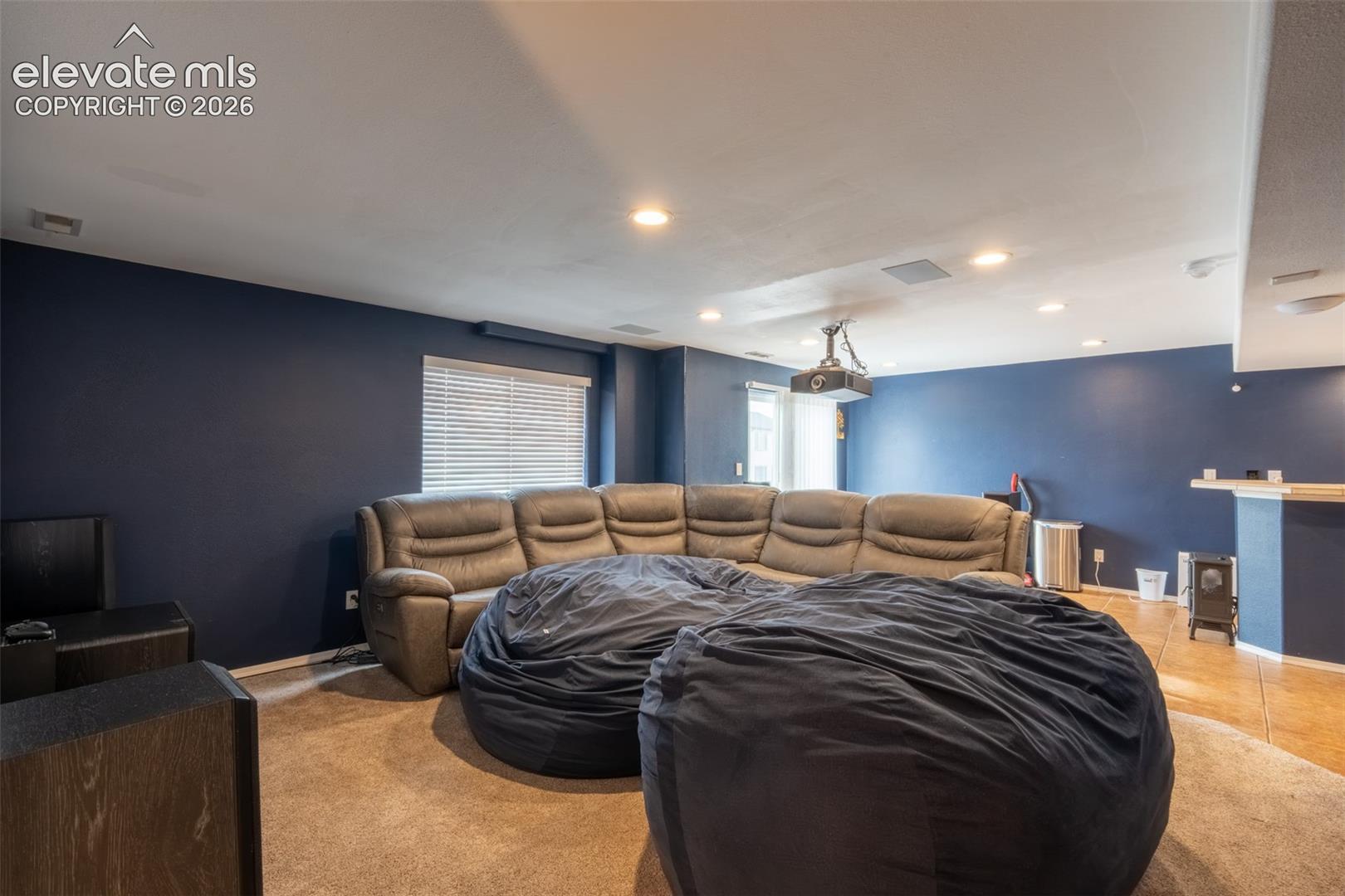 389 Oxbow Drive