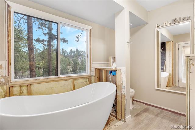 8170 Red Rock Court