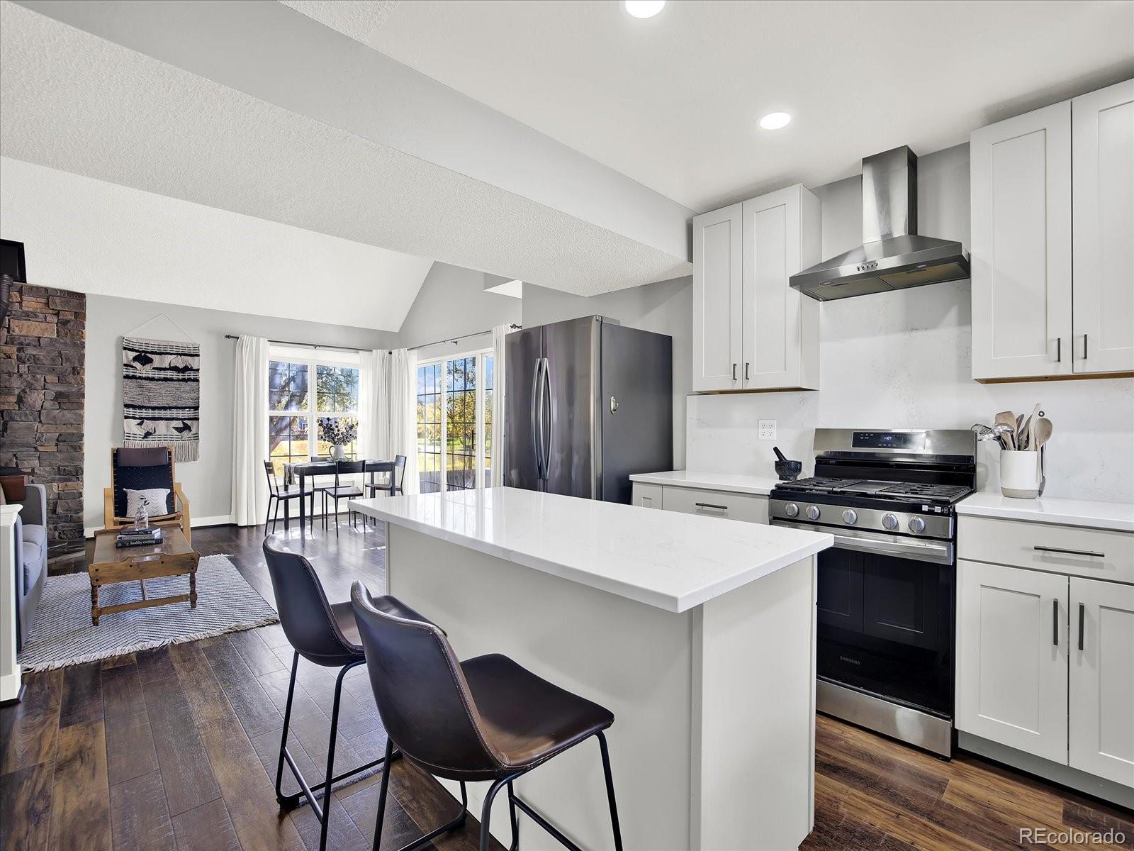 5230 E Kensington Avenue