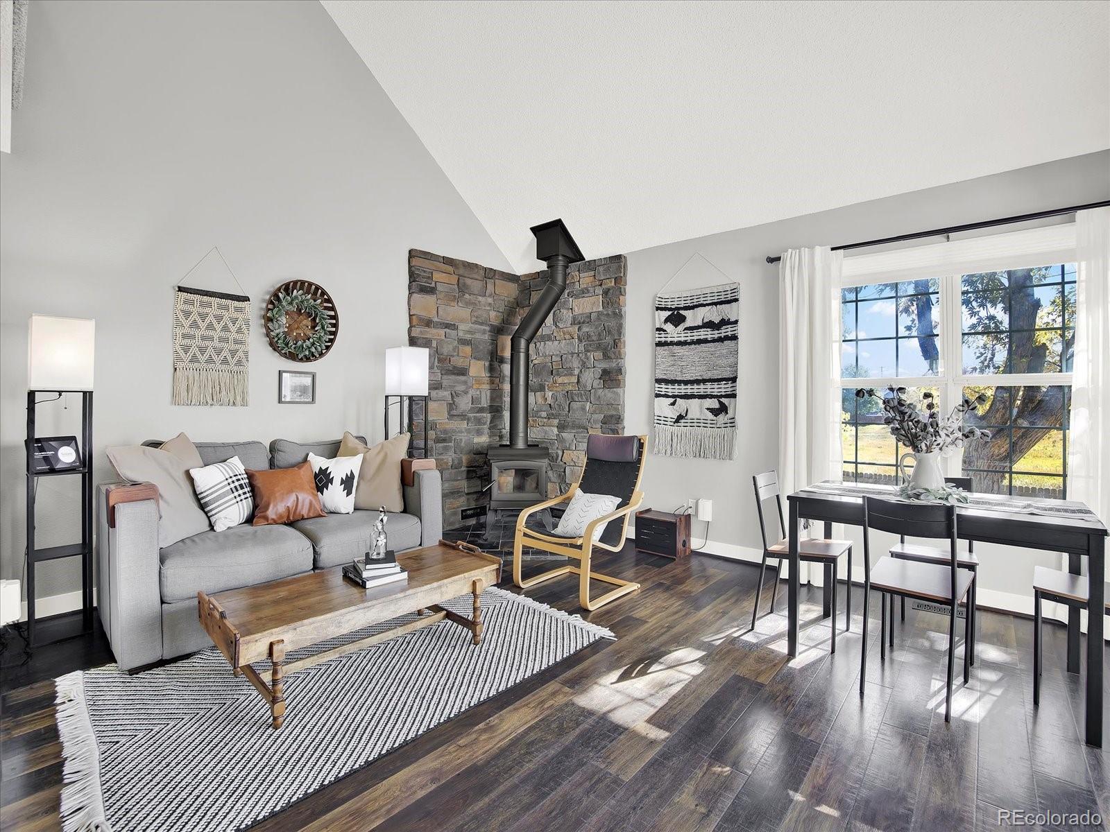 5230 E Kensington Avenue