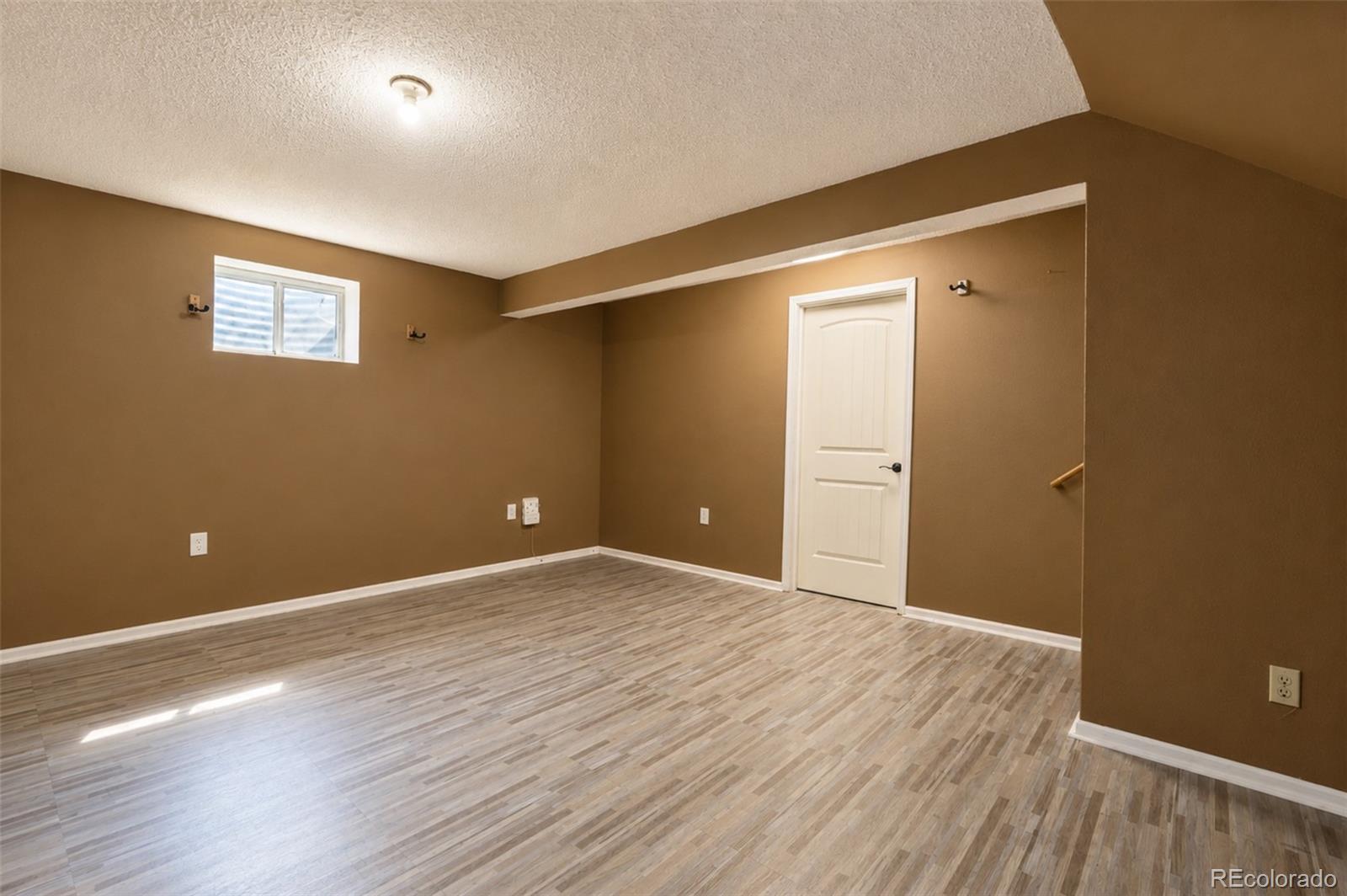 8550 Salsifa Terrace
