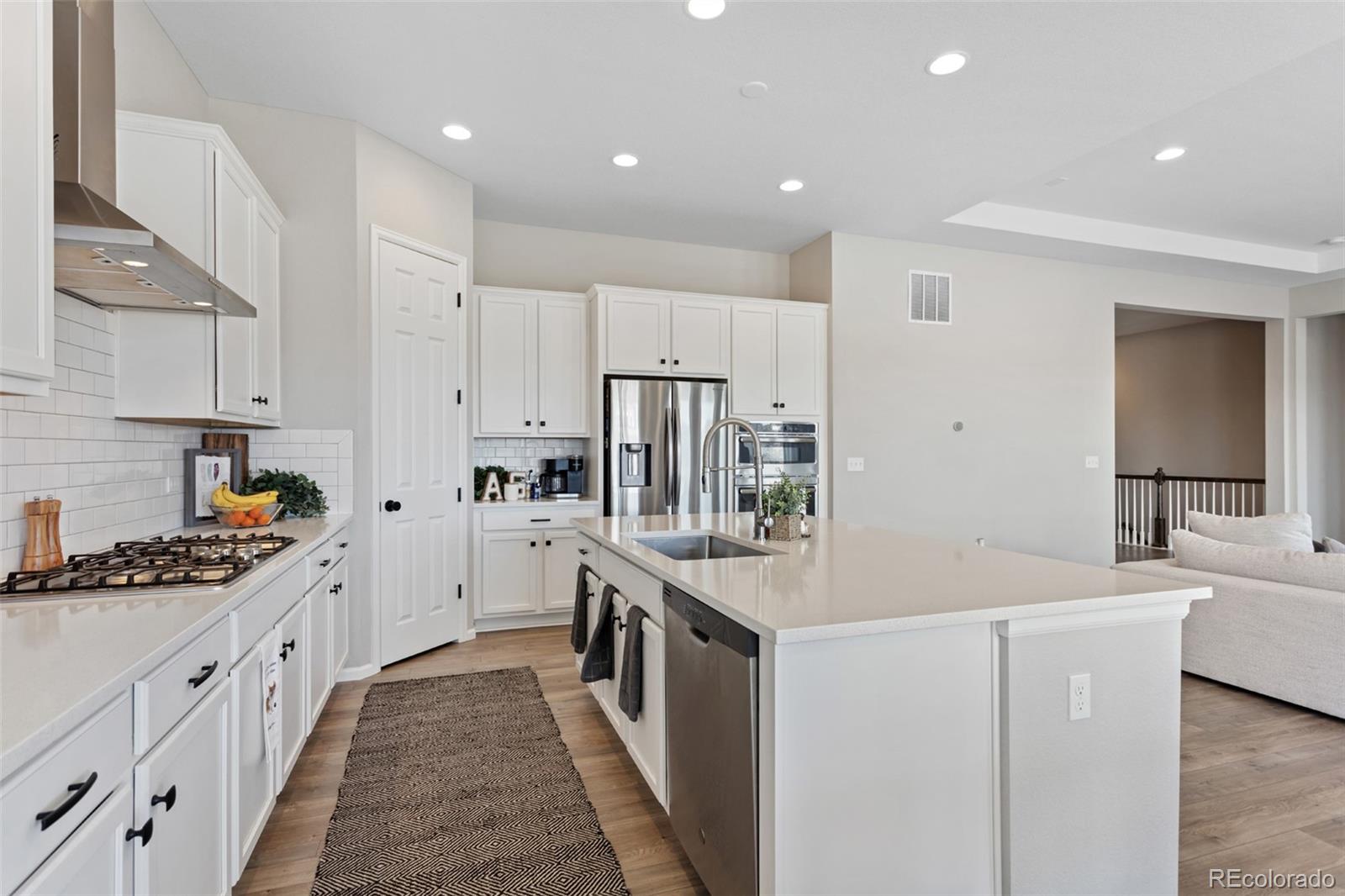 21894 E Tufts Circle