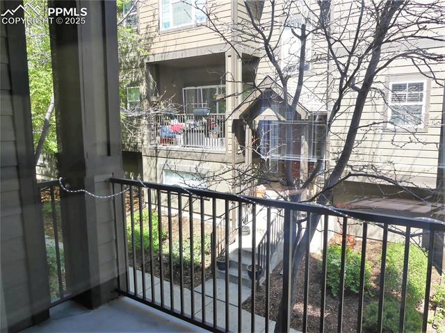 1054 Kara Ridge Point