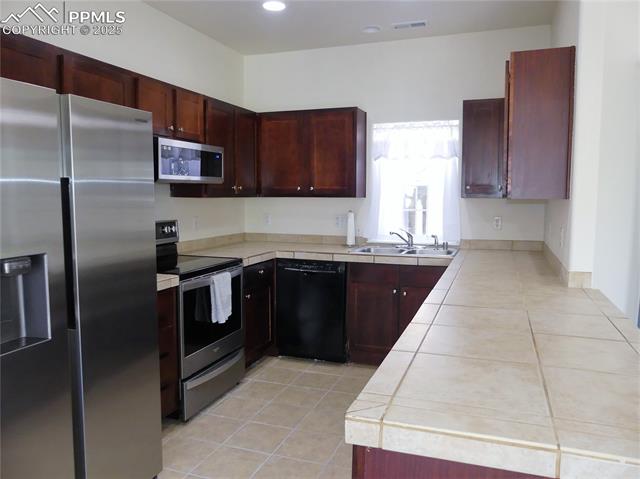 1054 Kara Ridge Point