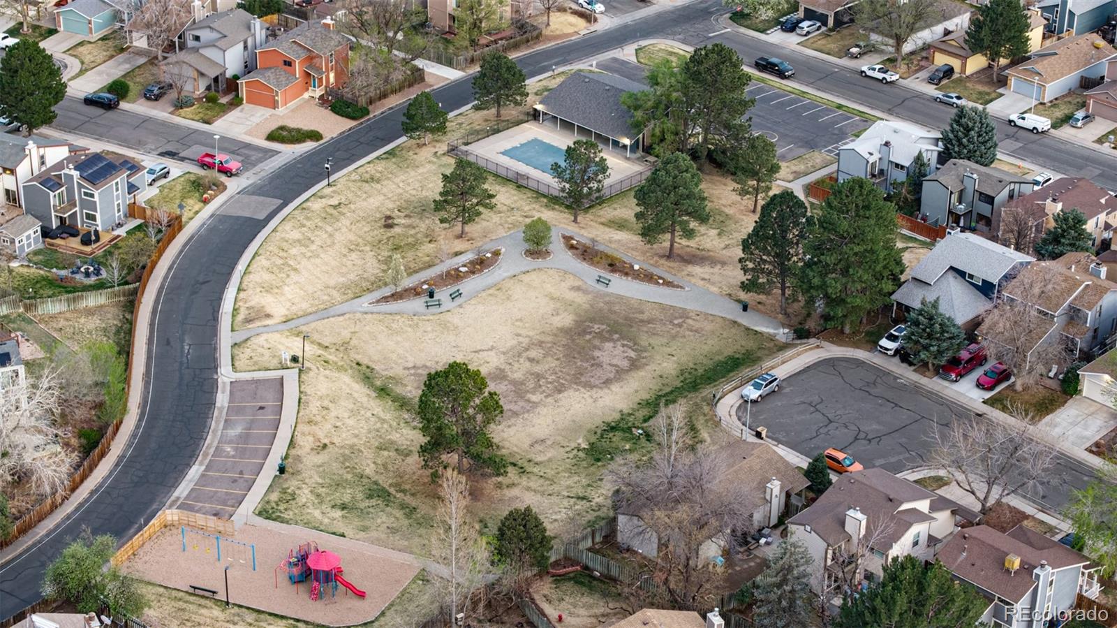 7143 Fenton Circle
