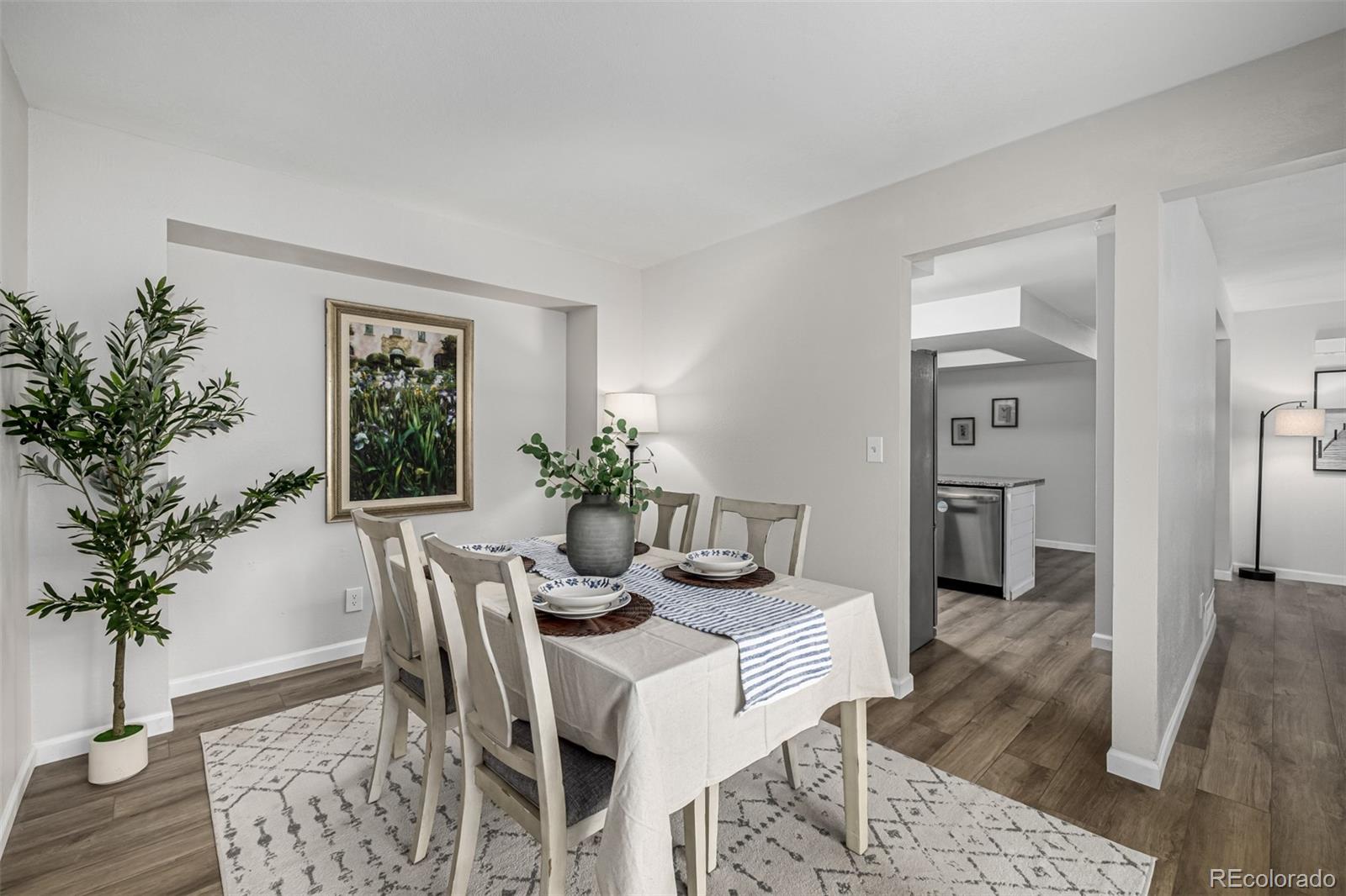 7143 Fenton Circle