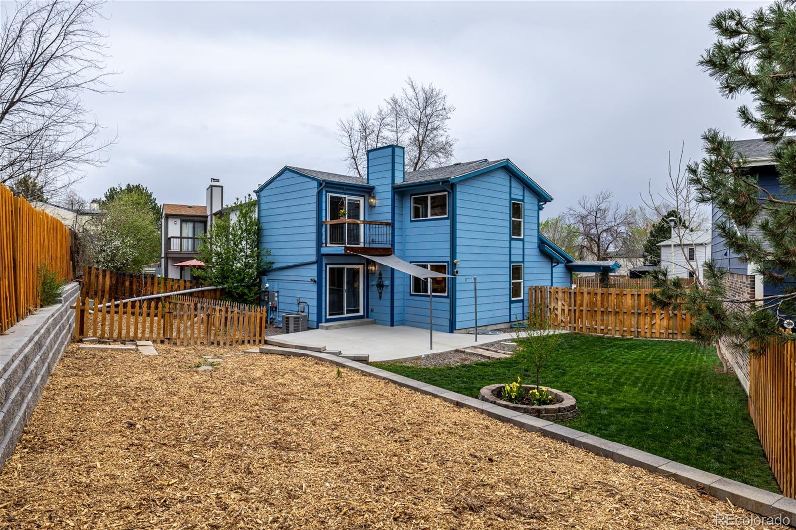 7143 Fenton Circle