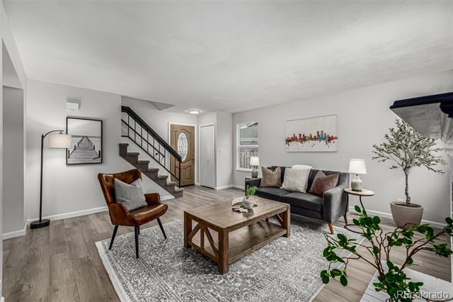 7143 Fenton Circle