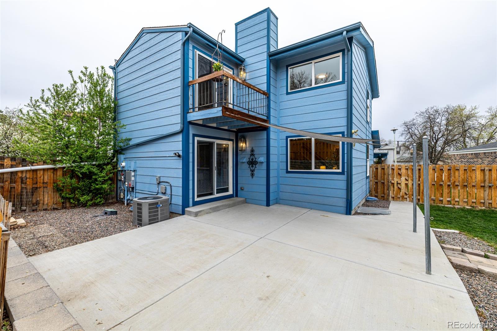7143 Fenton Circle