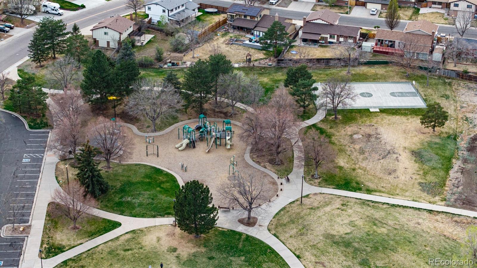 7143 Fenton Circle