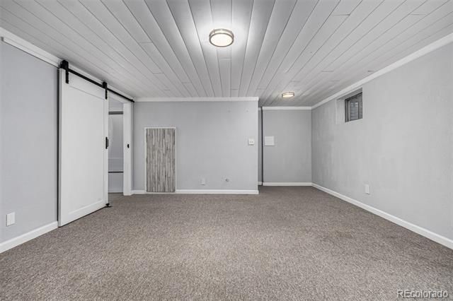 7143 Fenton Circle