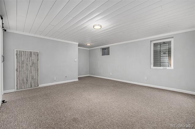 7143 Fenton Circle