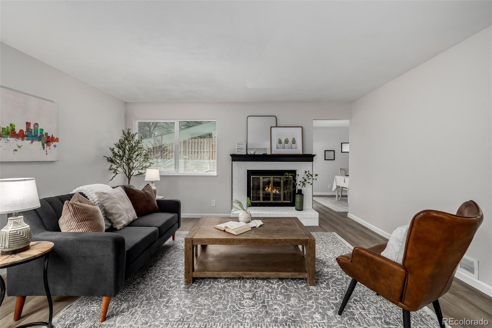 7143 Fenton Circle