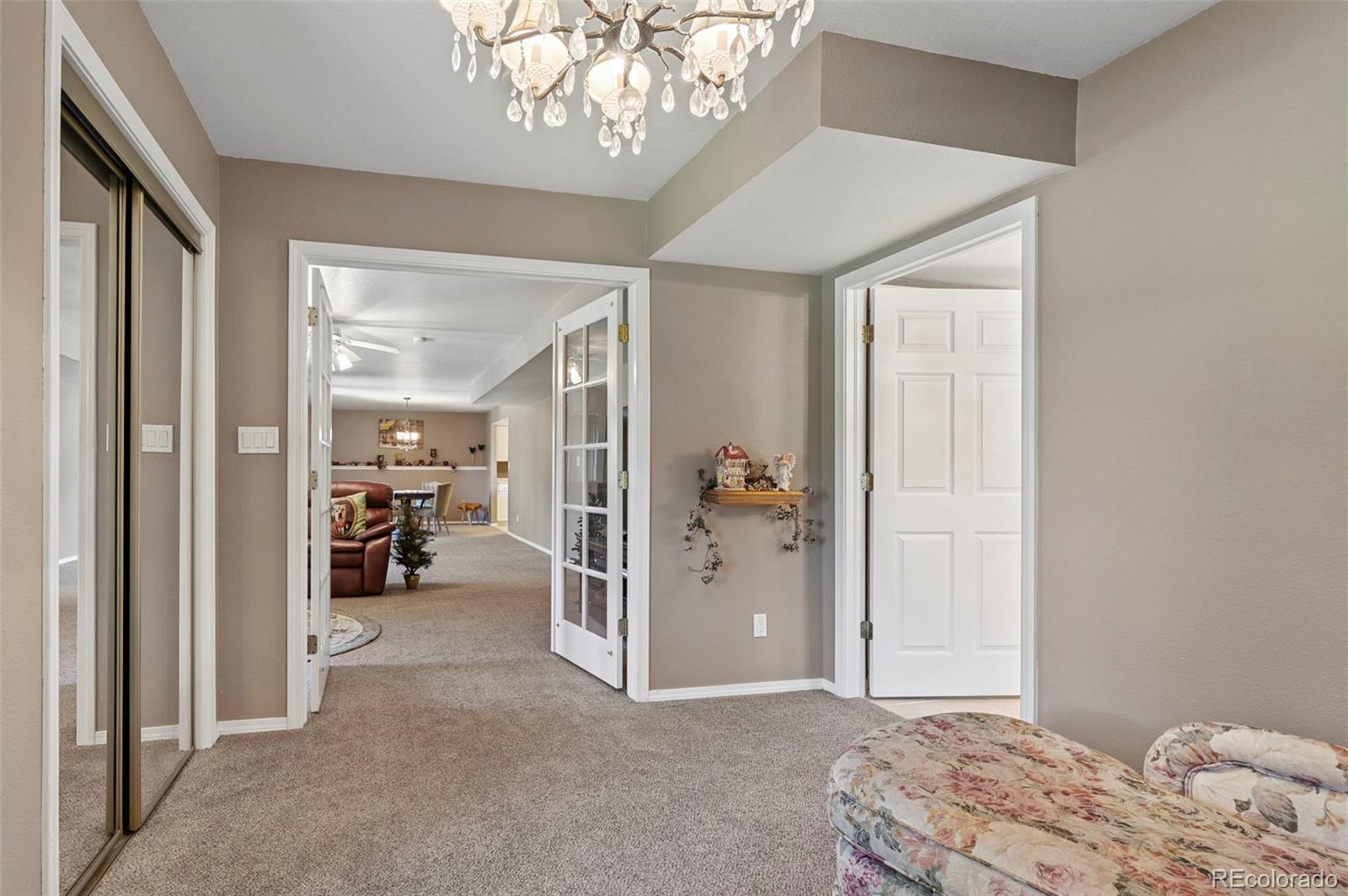 2527 Craycroft Drive