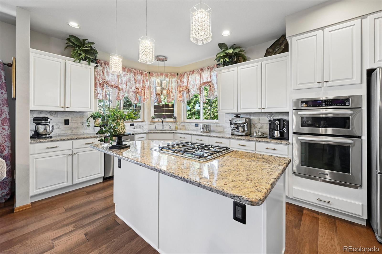 2527 Craycroft Drive